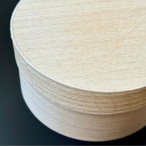 Коробка декоративная из букового шпона круглая 120x120 мм с глухой крышкой КДДШ/120-120/п40 фото